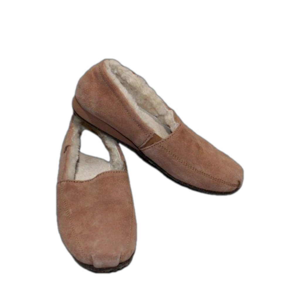 13a   LN LADIES "EMU" SLIPPERS - SIZE 7 - TAN LEATHER